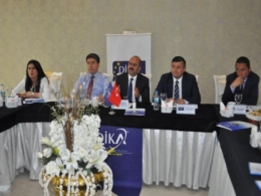 DİKA Yönetim Kurulu Batman'da Toplandı