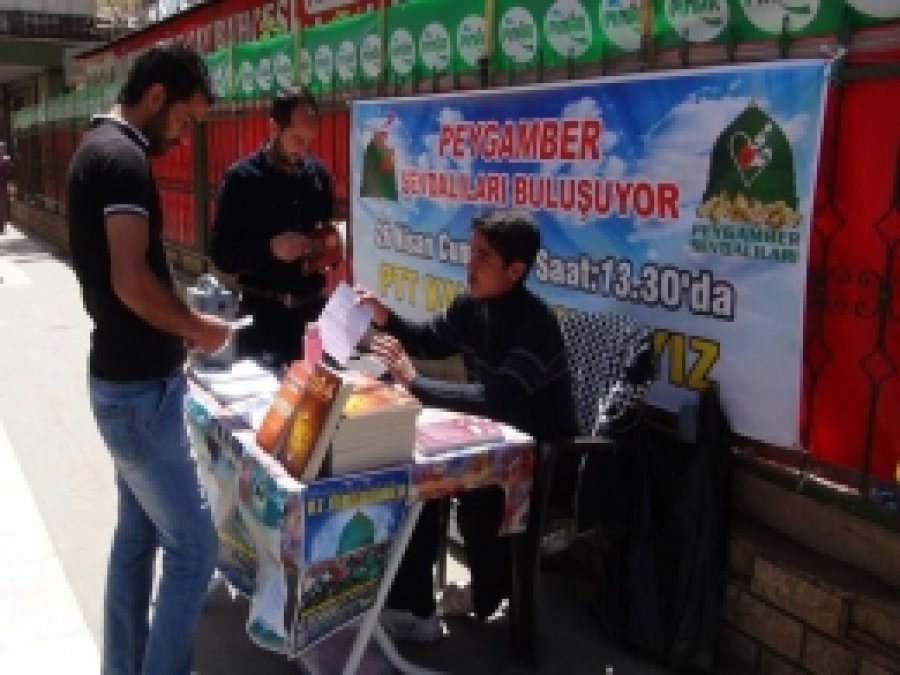 Bingöl'de 'Kutlu Doğum' Standı Açıldı