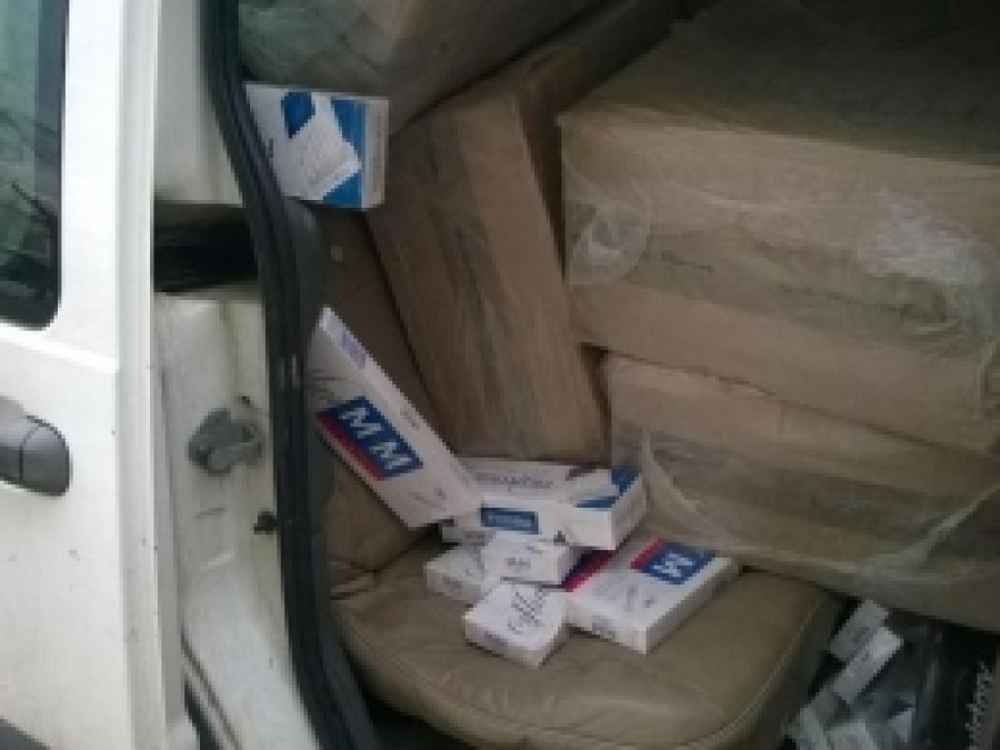 Muş'ta Binlerce Paket Kaçak Sigara Ele Geçirildi