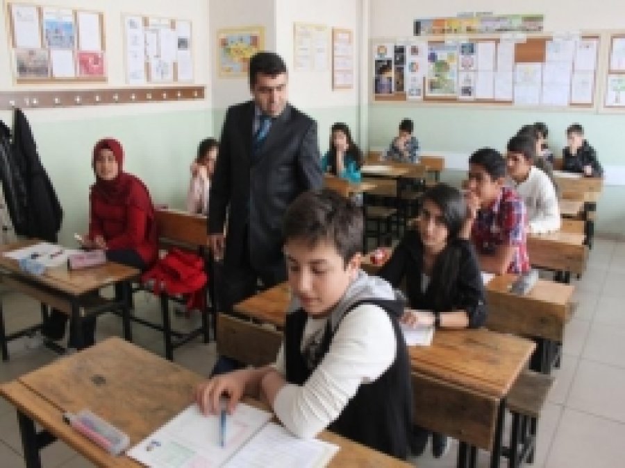 Van'da Ortak Sınavlar Sorunsuz Tamamlandı 