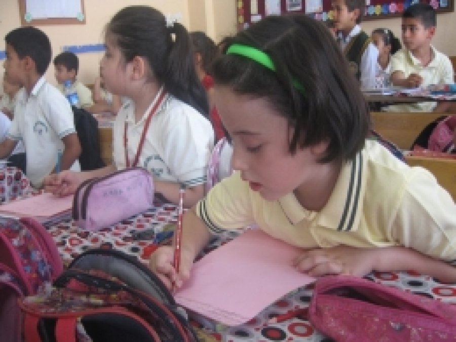 Silopi'de Öğrenciler Annelerine Mektup Yazdı