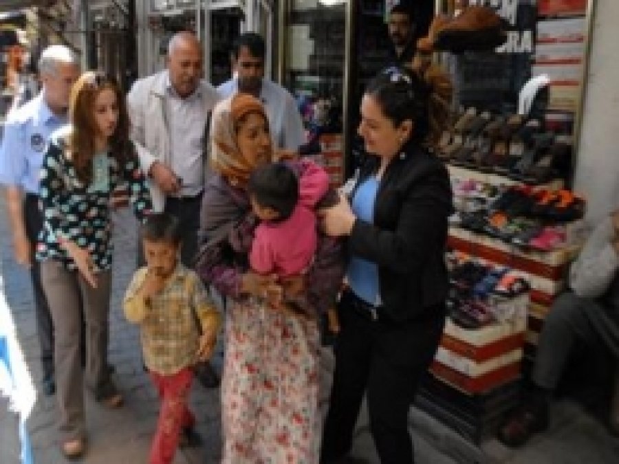 Ergani'de Dilencilere Baskın 