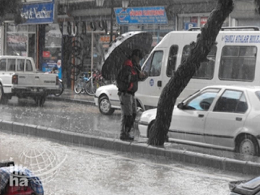 Meteorolojiden Kuvvetli Rüzgar ve Yağış Uyarısı 