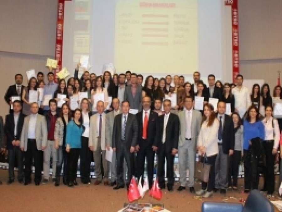Kalite Birliği 3. Dönem Mezunlarını Verdi 