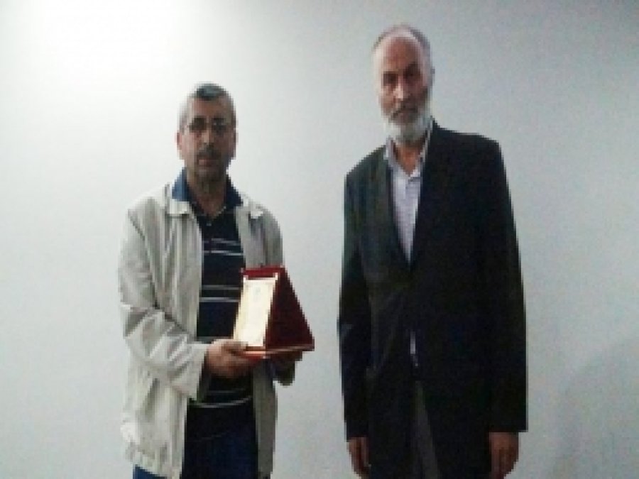 Siyer Yarışmasında Görev Alanlara Plaket Verildi