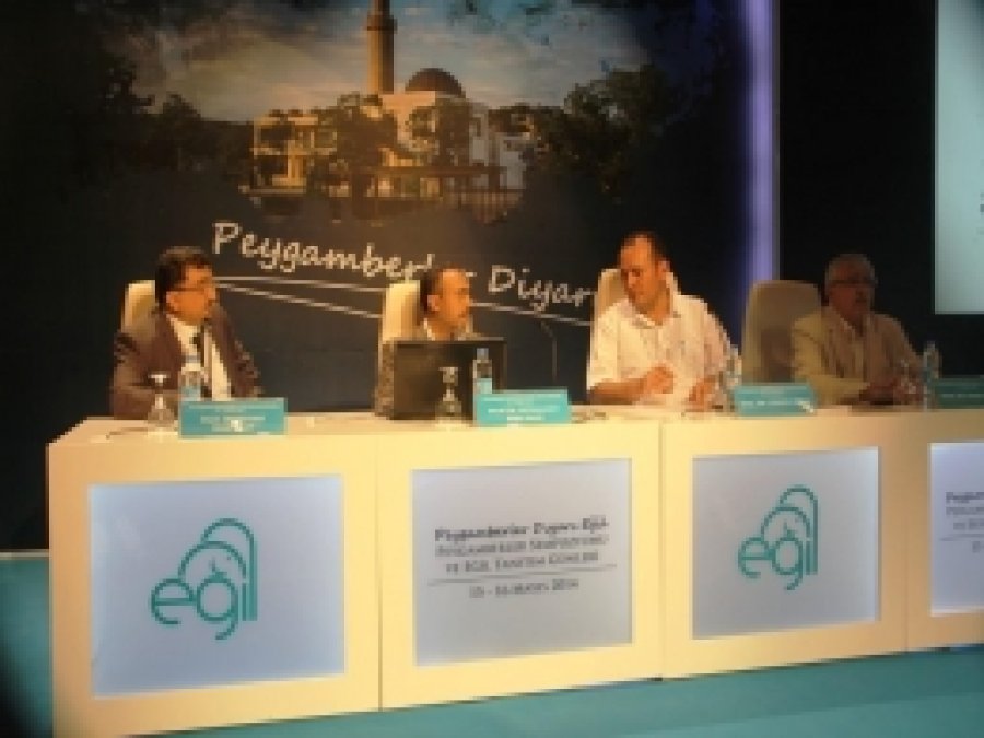 Peygamberler Sempozyumu Başladı