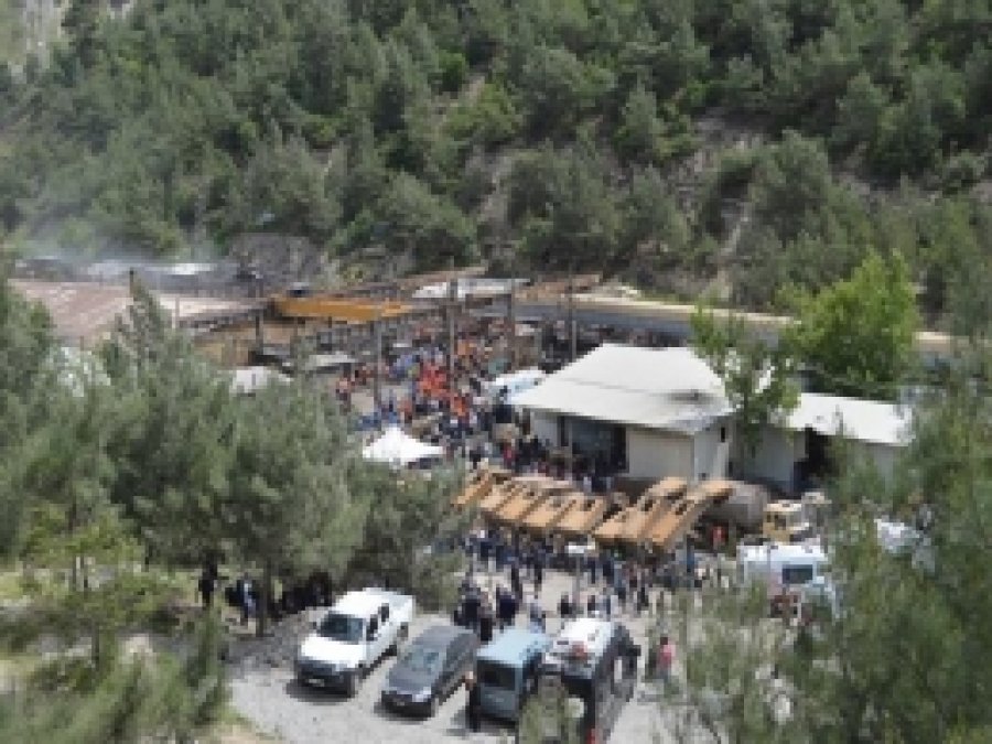 Soma'da Hayatını Kaybeden Madenciler İçin Hatim