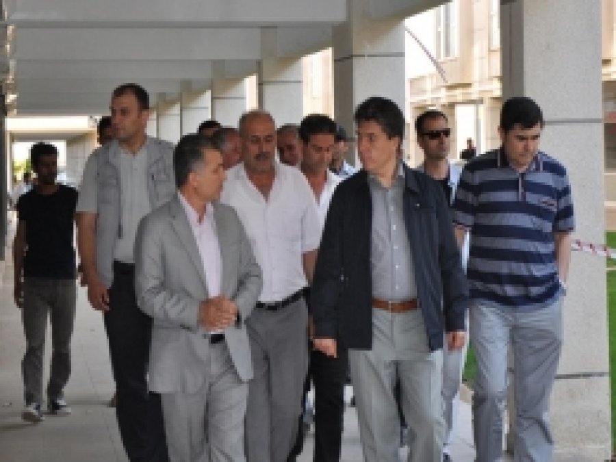 Mardin Valisinden Hububat Ticaret Merkezine Ziyaret