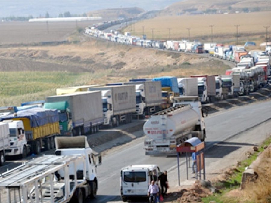 Petrol Tercihi İran'dan Irak'a Kaydı