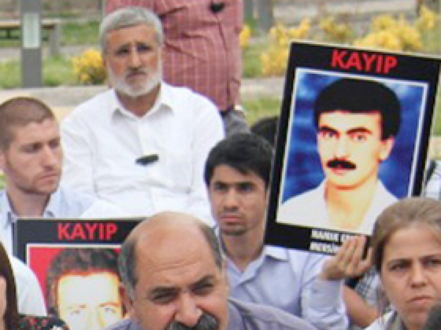 'Türkiye'de Herkes Kayıplar Gerçeğiyle Yüzleşmeli'