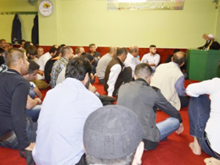Gurbetçiler Miraç Kandilinin Feyziyle Buluştu