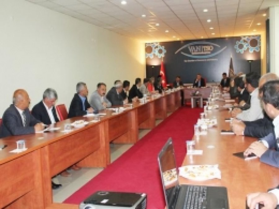 Rekor Kahvaltı için Çalışıyorlar