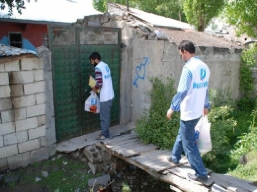 Mustazaflar Cemiyetinden 95 Aileye Yardım