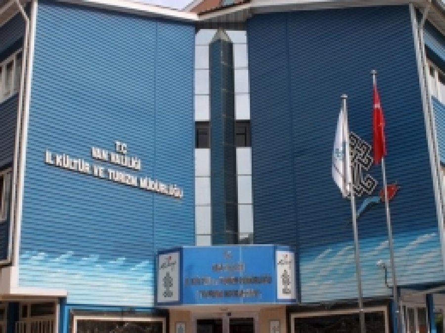 'Van Artık Güzel Şeylerle Gündeme Gelmeli'