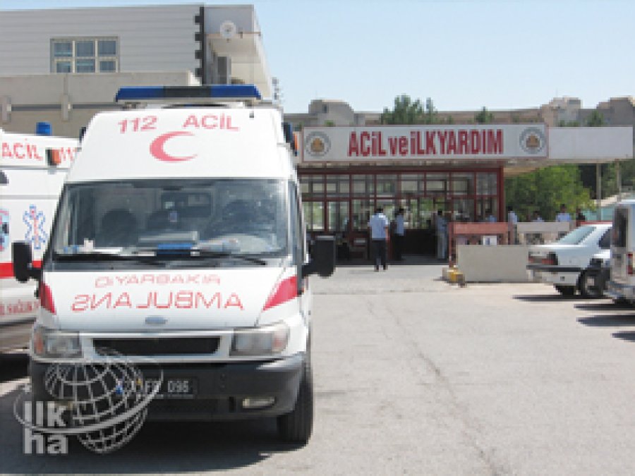 Lice'de Patlama: 4 Yaralı