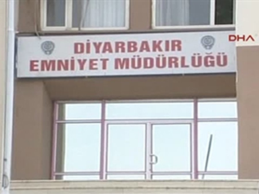 Diyarbakır'da 3 Polis Müdürü Açığa Alındı 