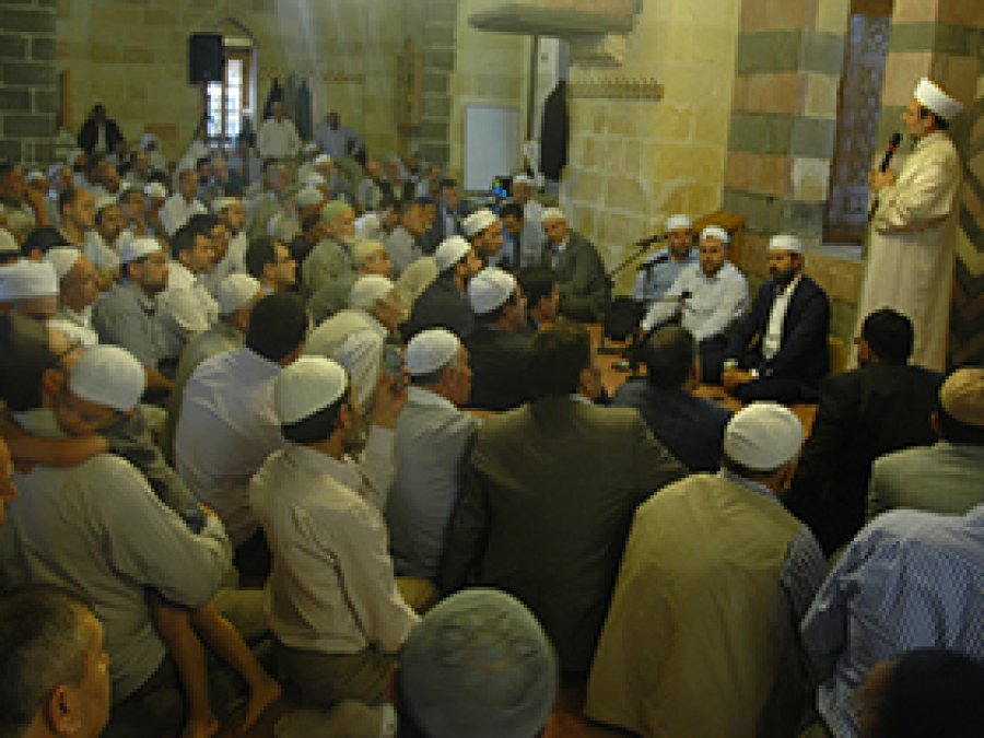 Merhum Mehmet Emin Er Hoca Anıldı