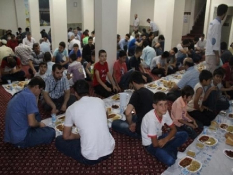 İstanbul İlim-Der'den İftar Buluşması