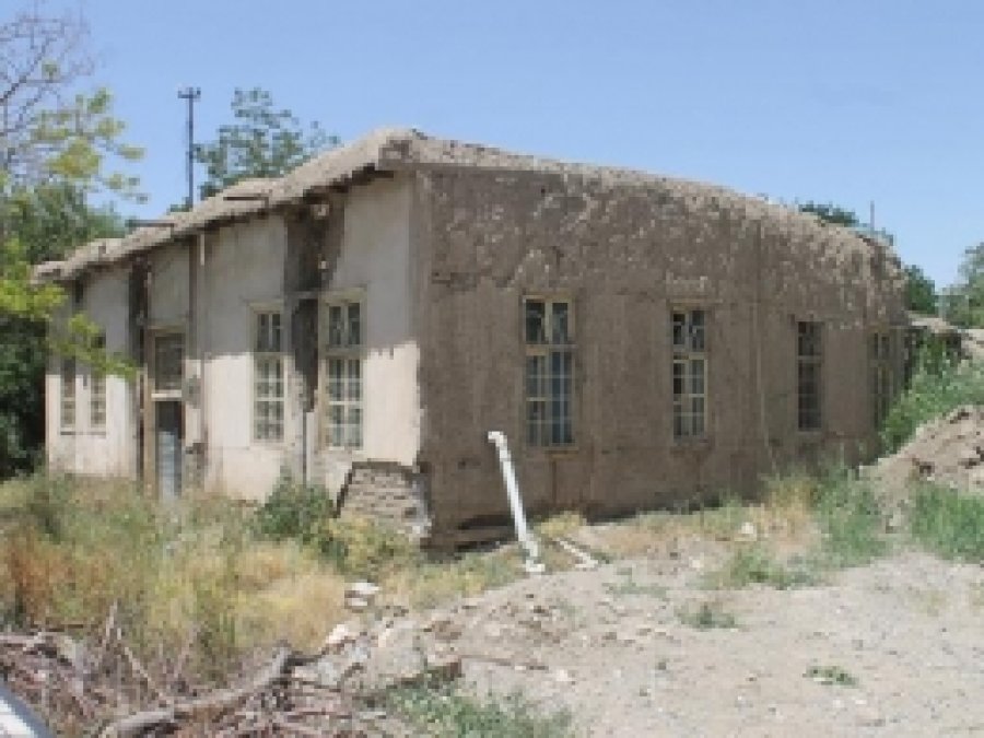 Eski Van Evleri Birbir Yok Oluyor