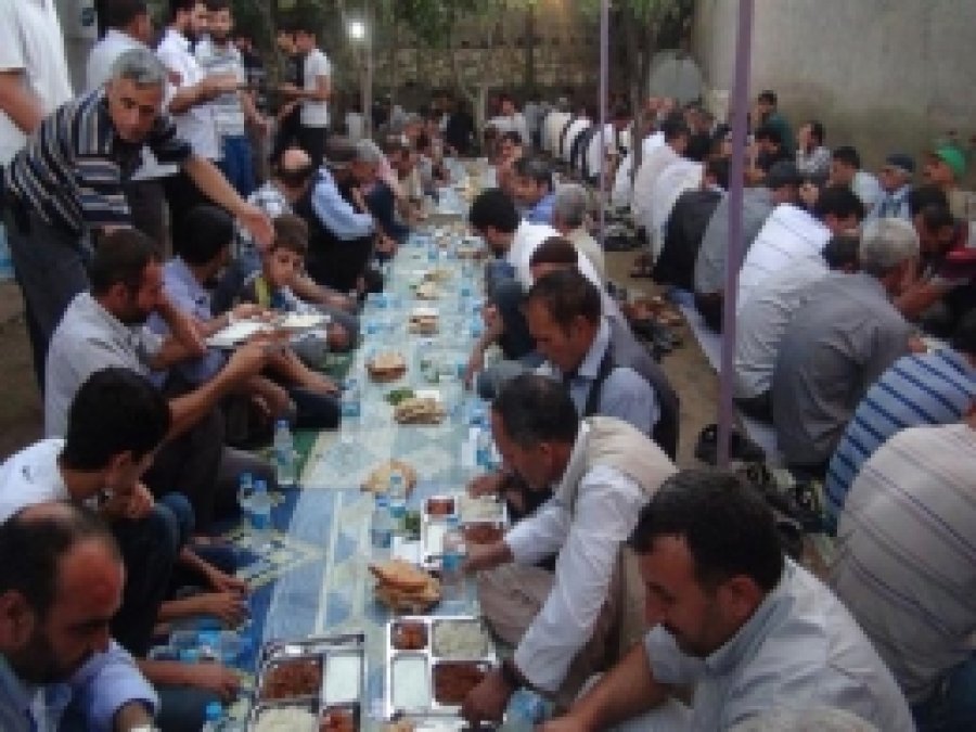 Çermik Köprü Der İftarda Halkla Buluştu