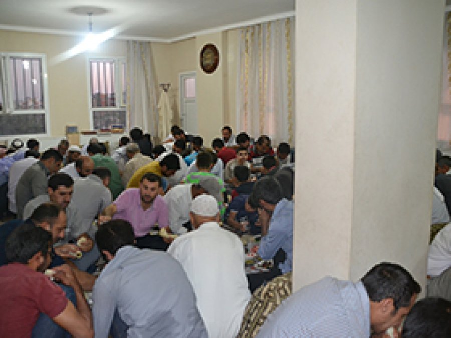 Cami-Der'in Emektarları İftarda Buluştu