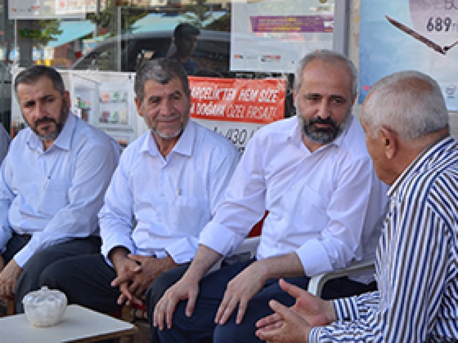 HÜDA PAR'dan Kozluk'a Bayram Ziyareti