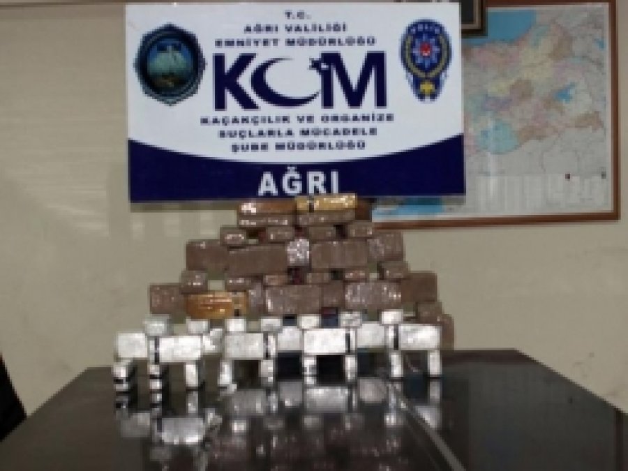 Ağrı'da 26 Kilo Eroin Ele Geçirildi