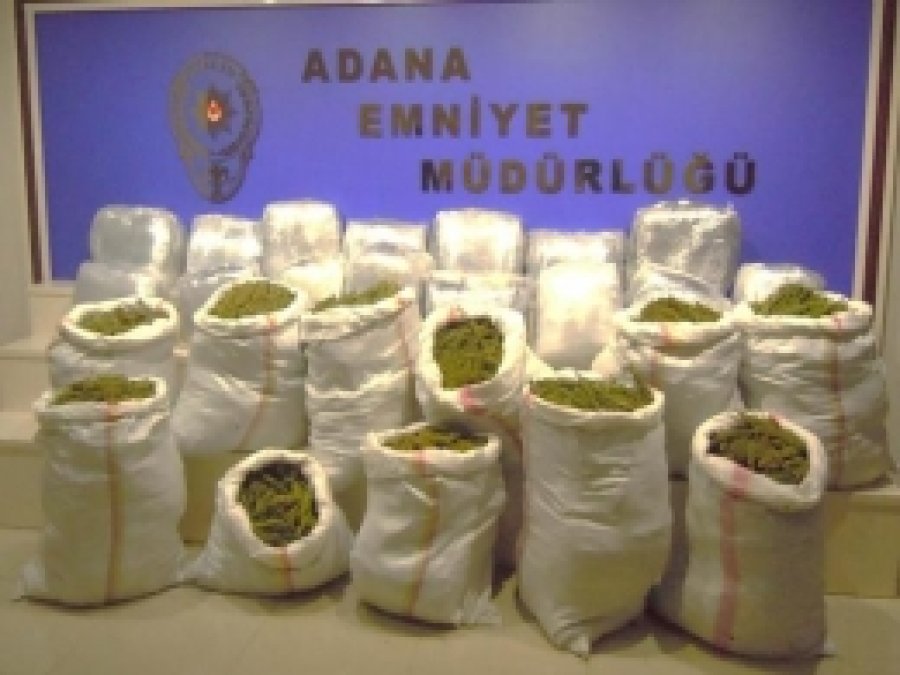 Adana'da Bir Ayda 294 Uyuşturucu Operasyonu