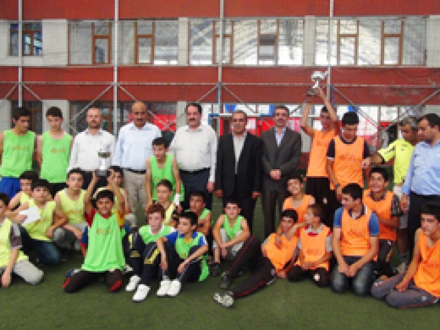 Camiler Arası Futbol Turnuvasının Finali Yapıldı