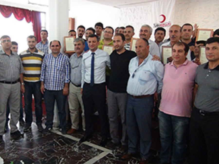 En Çok Kan Veren 40 Kişiye Madalya