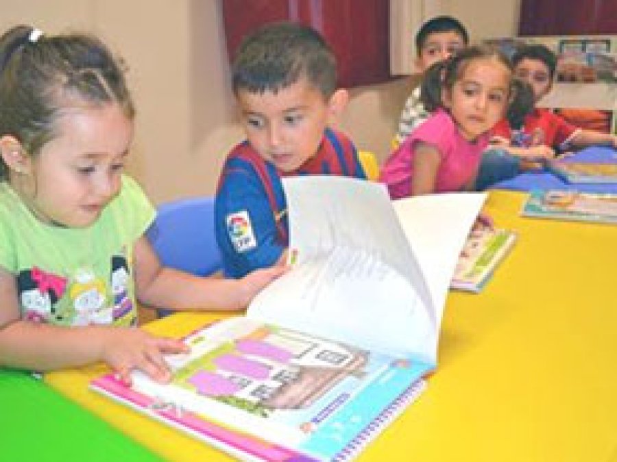 Minikler Ders Başı Yapıyor 