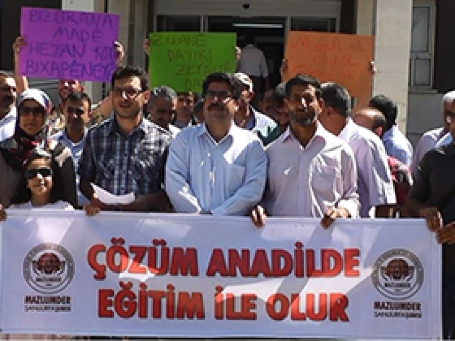 'Çözüm Anadilde Eğitim ile Olur'