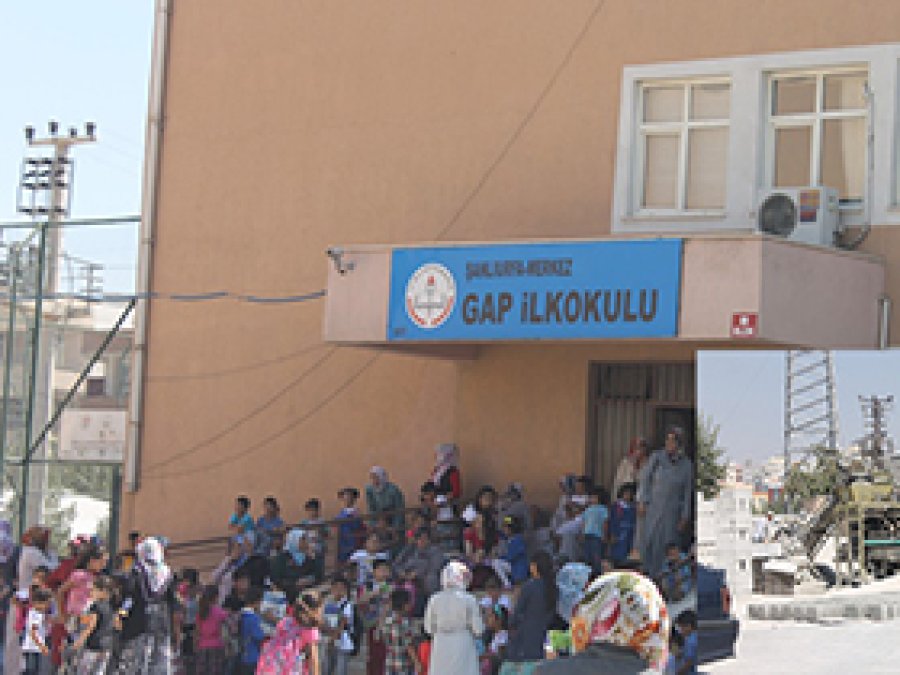 Gürültüden Ders Yapamıyorlar