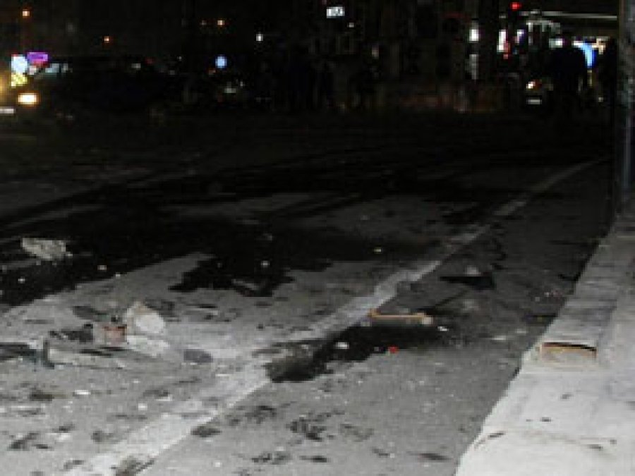 Ses bombalı yeni yıl kutlaması