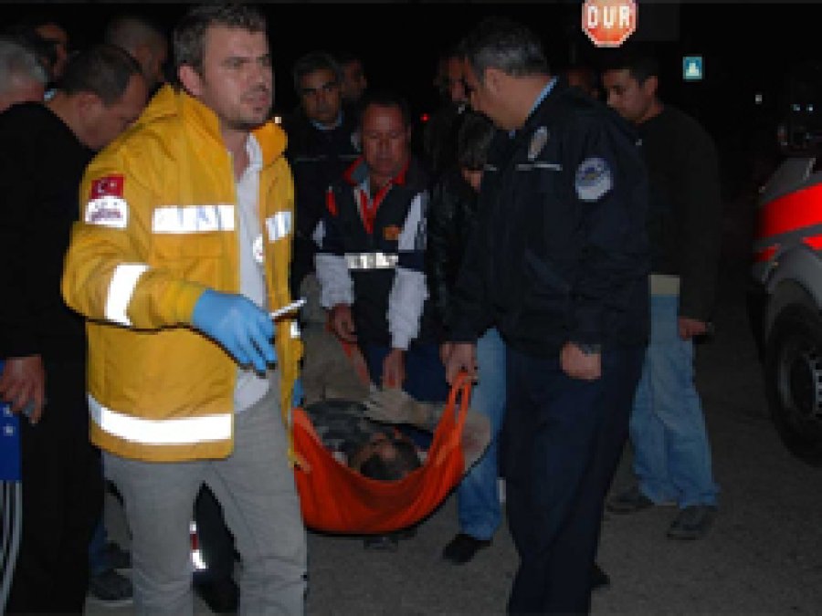 Trafoya girdi, 6 mahalleyi elektriksiz bıraktı