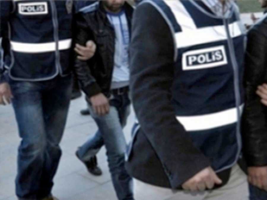 Belediye binasına saldıran zanlılar tutuklandı