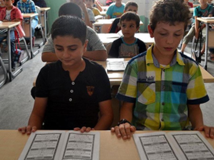 Suriyeli yetim çocuklara Kur'an kursu