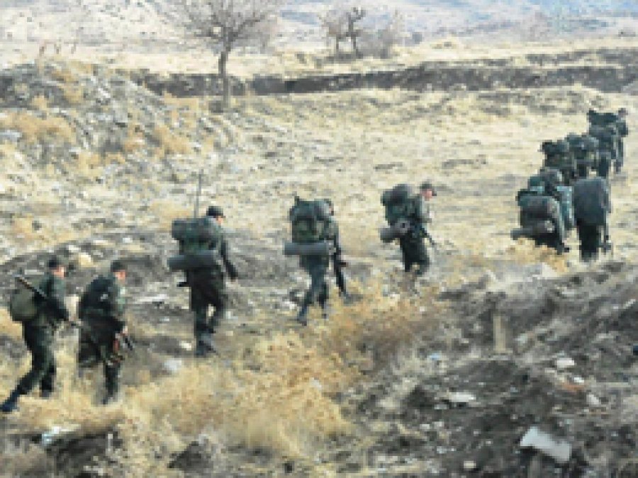Şemdinli'de yaşanan çatışmada 7 PKK'li öldü