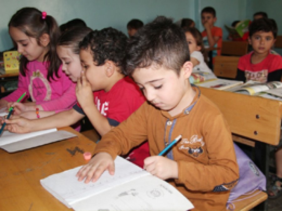 Suriyeli çocukların eğitim sıkıntısı bitmiyor
