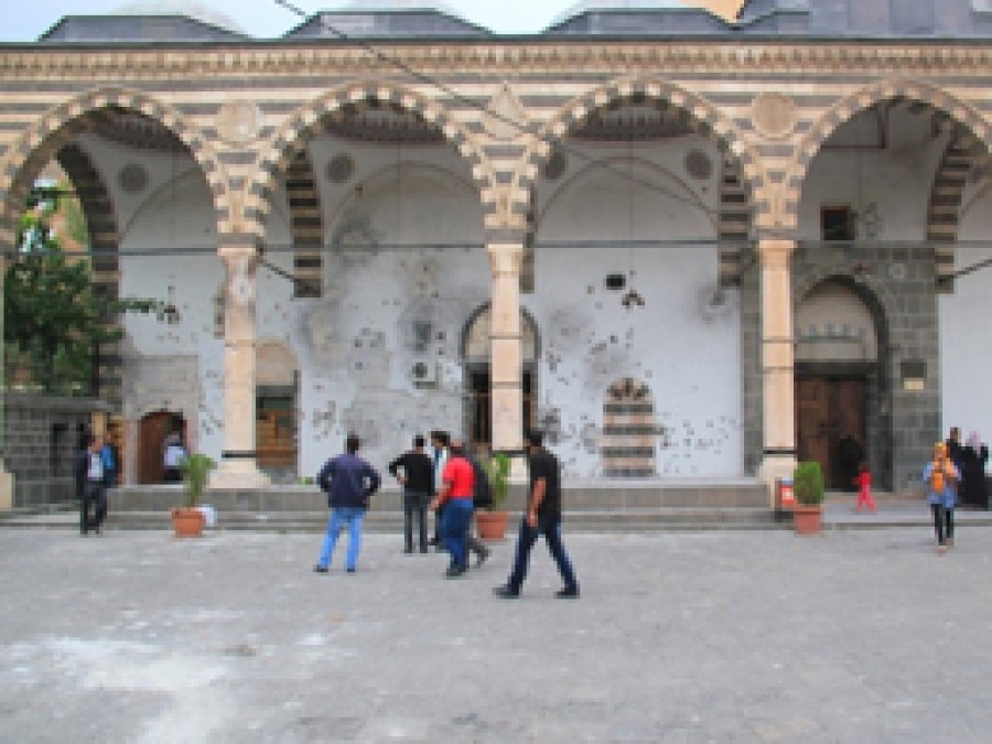 Sur halkı zararlarının karşılanmasını istiyor