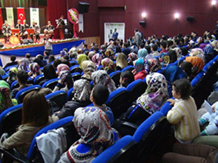 'Kerbela, mazlumlar günüdür'