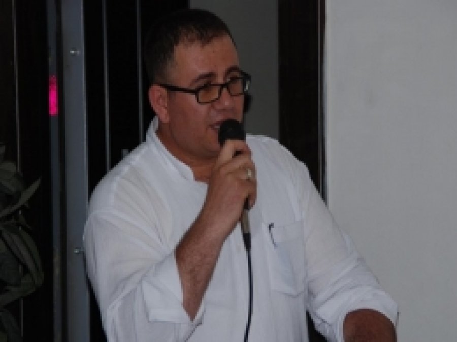 'Eğitim sistemi içinde eğitimi barındırmıyor'