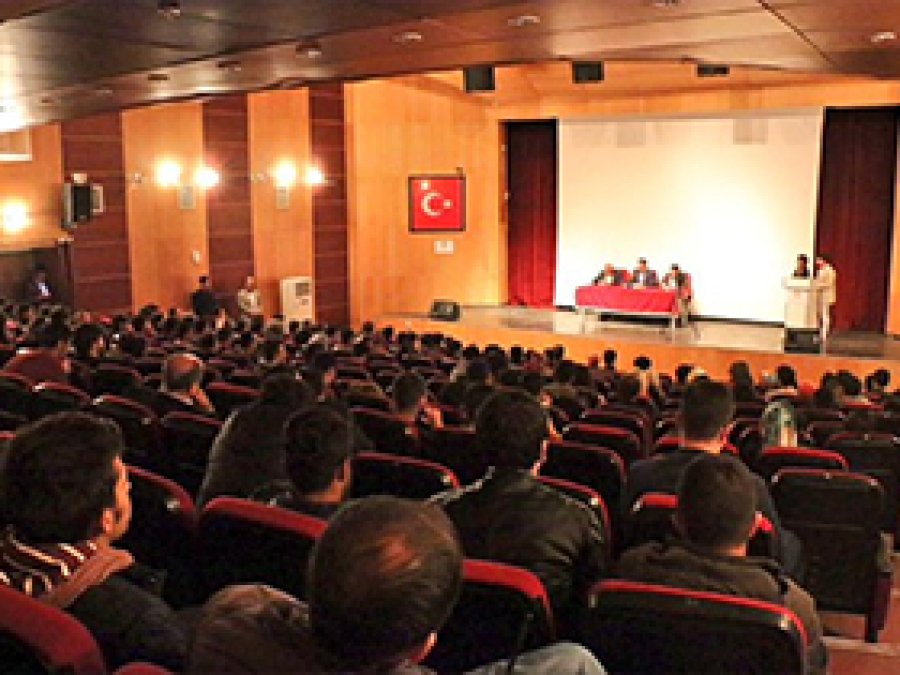 İSG Öğrencileri Cevdet Yılmaz'la buluştu
