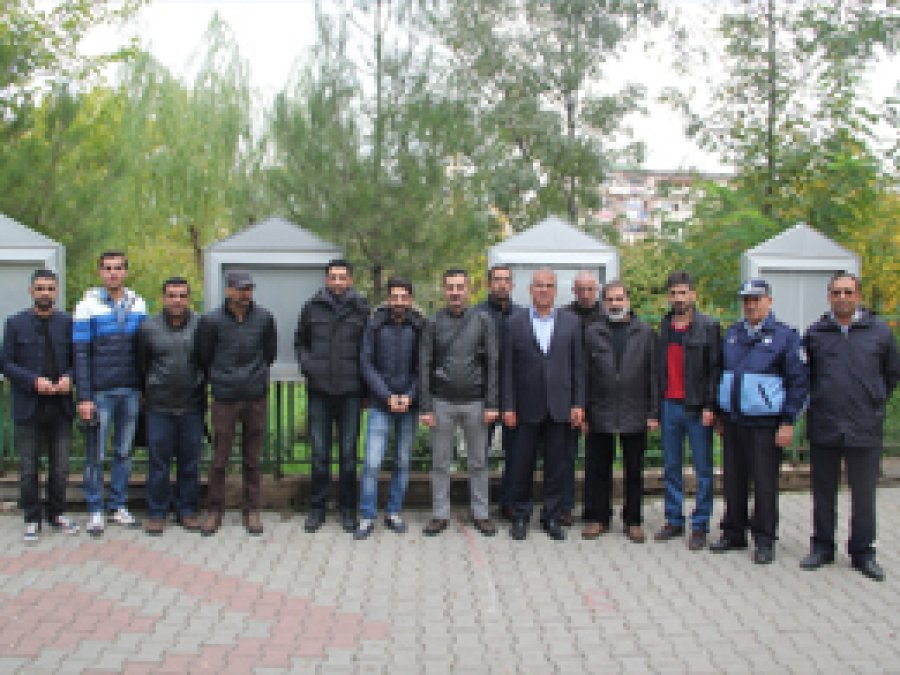 Bingöl'de yerel gazeteler duvardan okunacak