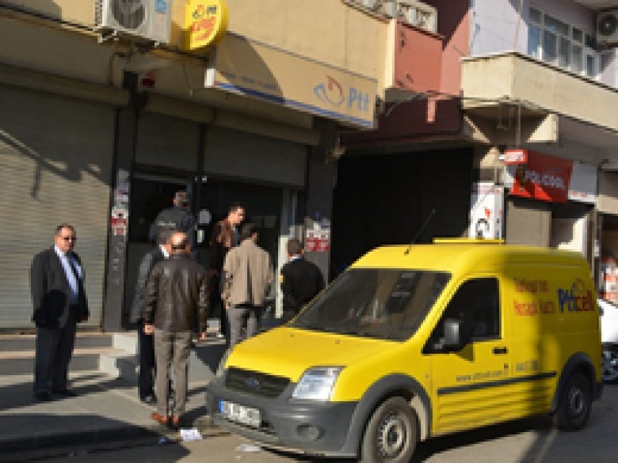 Batman'da PTT şubesinde silahlı soygun