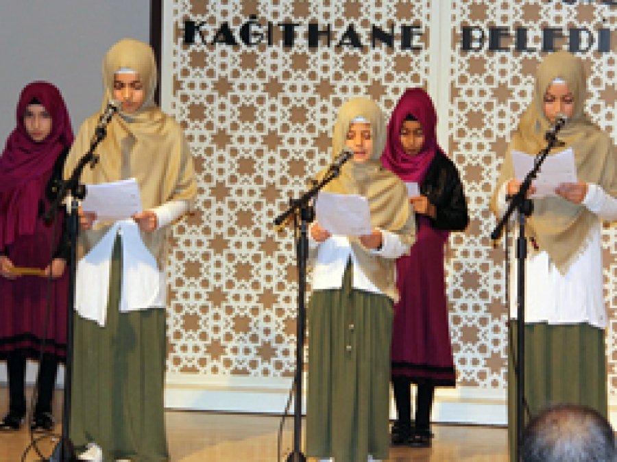 İstanbul'da 'Yeryüzünün Yıldızları' anılıyor