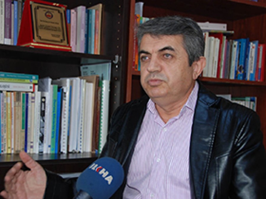 'Çocuğun davranışları kişiliği için önemlidir'