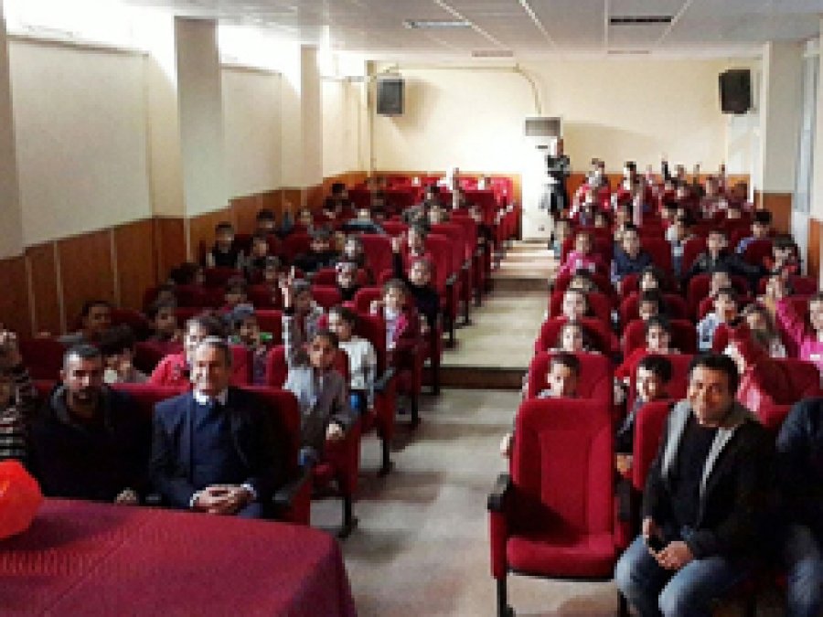 Öğrencilere ''İnsan ve Çocuk Hakları'' anlatıldı