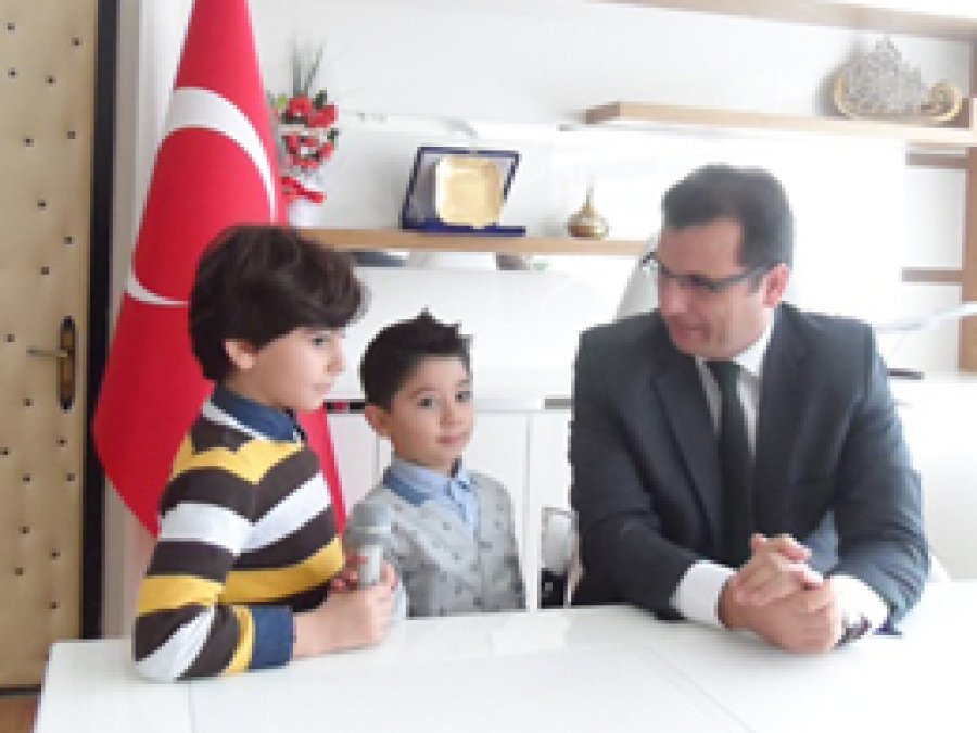 Minik gazeteciler Kaymakamla röportaj yaptı