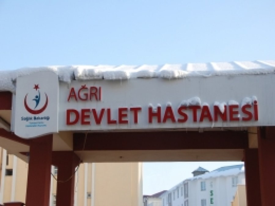 Ağrı sağlık personeli eksiği gideriliyor